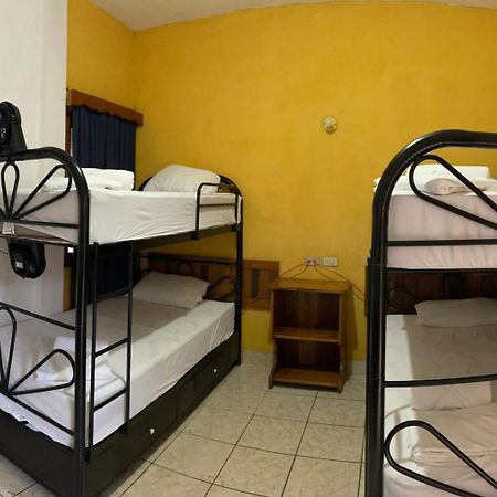 Natz Hotel Flores Eksteriør bilde