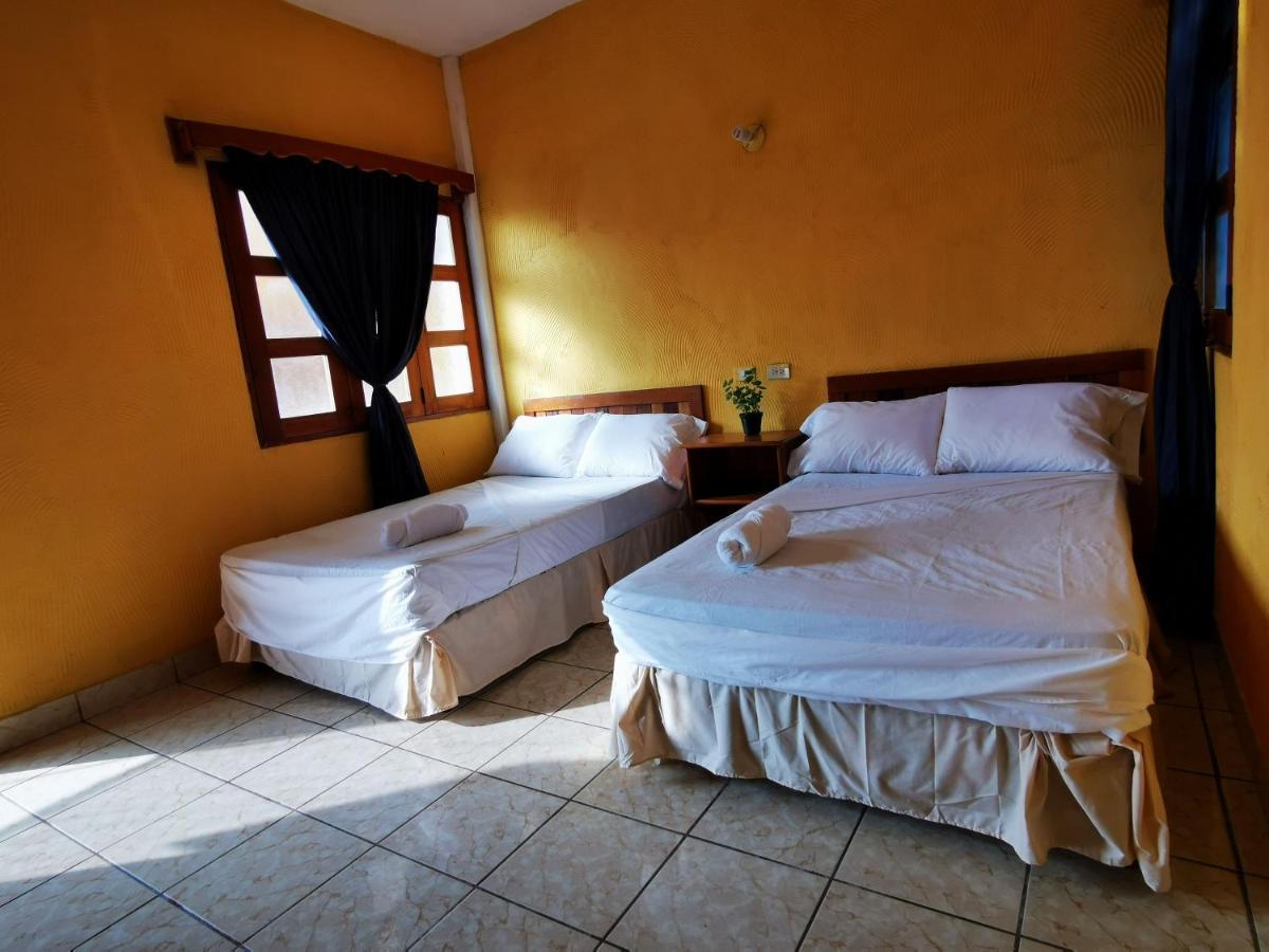 Natz Hotel Flores Eksteriør bilde