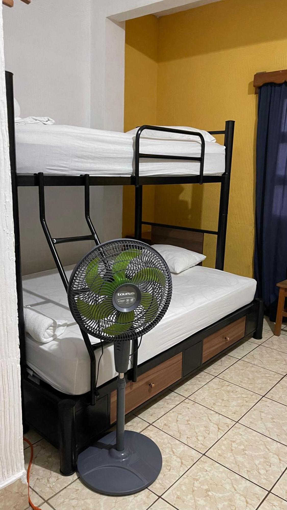 Natz Hotel Flores Eksteriør bilde